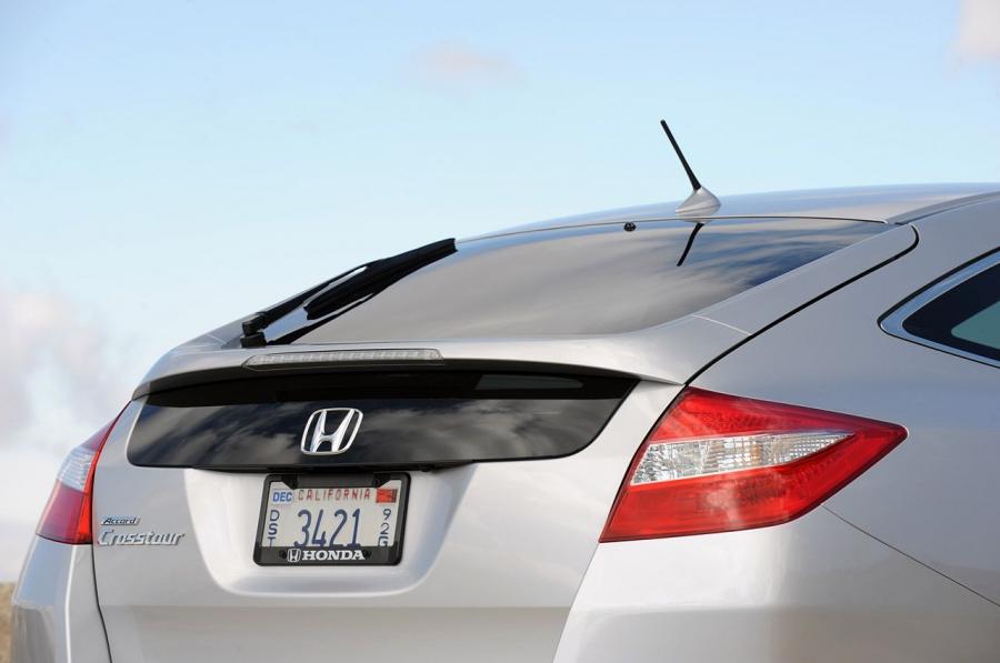  Honda Accord Crosstour 2010 года  (фото 72 из 260)